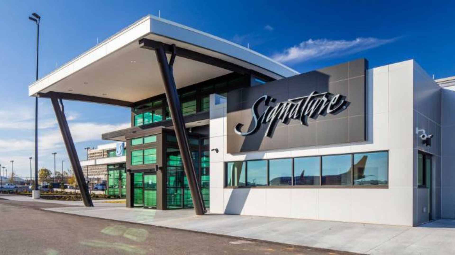 Signature Aviation detailing site